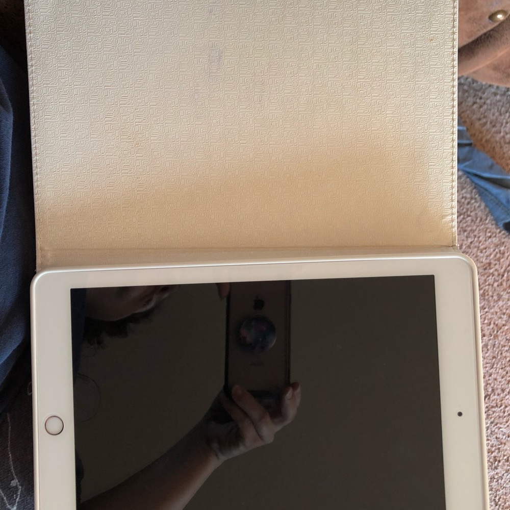 Leather ipad (2018) case